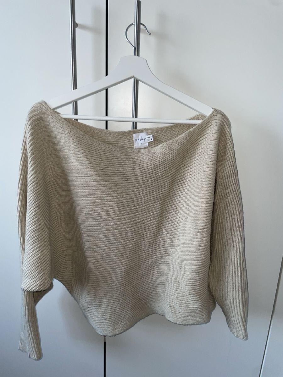 Pullover & Sweatshirts: cute Off-Shoulder Pullover✨✨ beige, Gr.38 – Gebraucht aus Biberstein von koempossible
