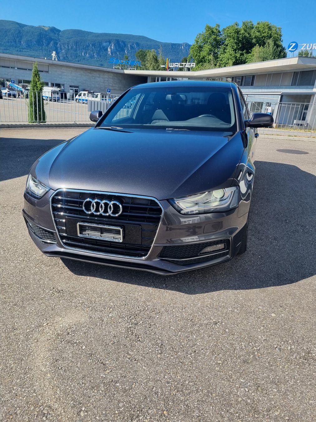 Audi Automobili: Audi A4 1.8 TFSI S- Line – Usato da Zuchwil venduto da Bobby-89 1