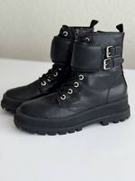 Zara Stiefeletten schwarz Gr. 34