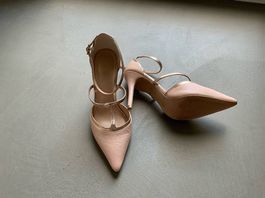 Neuwertige Damenschuhe, Grösse 38