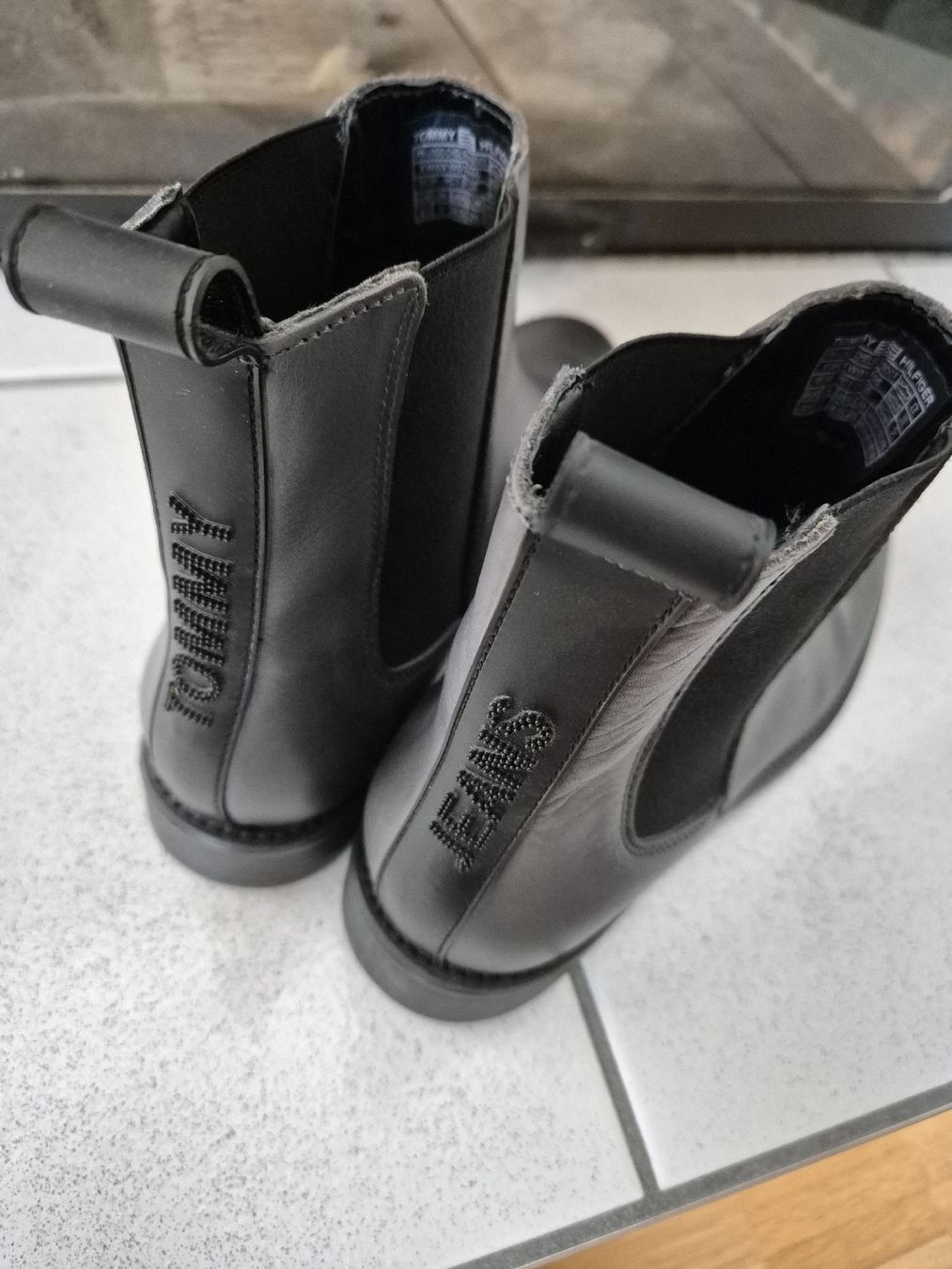Tommy Hilfiger Scarpe da donna: Stiefeletten Thommy Hilfiger – Usato da Ebmatingen venduto da Gelegenheit77 3