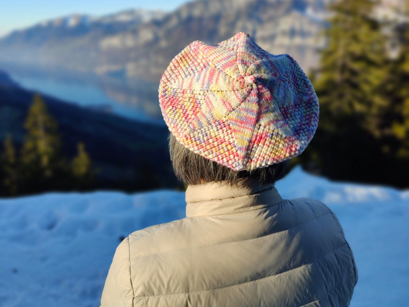 Copricapi, berretti & cappellini: Béret, Einzelstück, handgestrickt – Nuovo e nell'imballaggio originale da Rümlang venduto da 21f