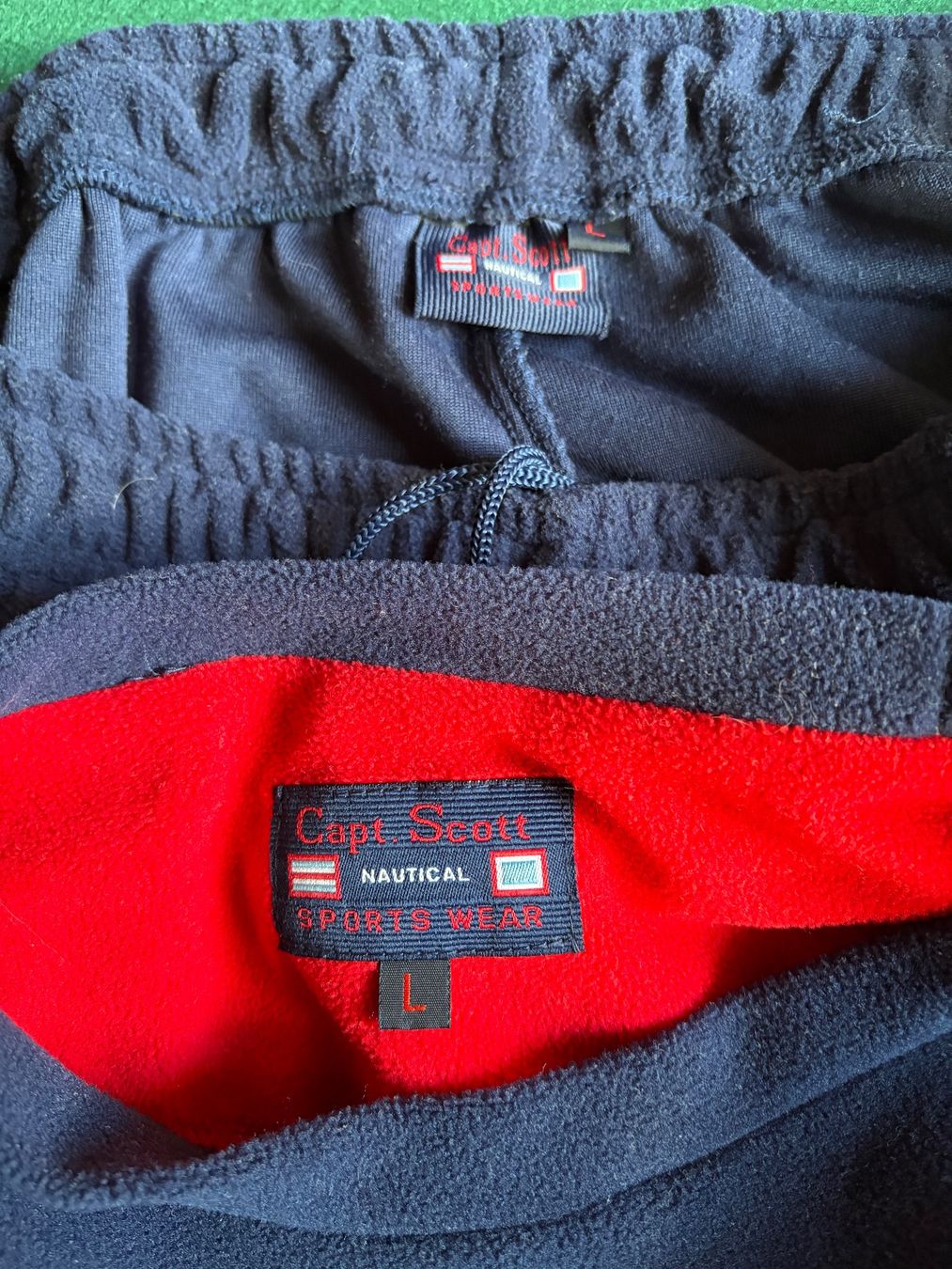 Scott Lotti di vestiti: CAPT. SCOTT  NAUTICAL Fleece-Set / Pullover + Hose/  Größe L – Usato da Interlaken venduto da Bona55 1