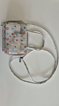 kleine Handtasche, grau mit Muster