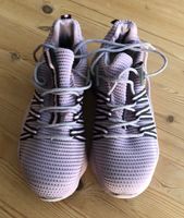 Baskets roses et noires, pointure 39 - comme neuf!