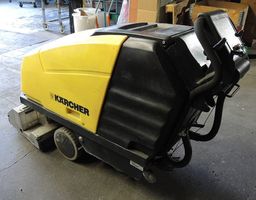 zu verkaufen: Kärcher Putzmaschine BR 700 BAT