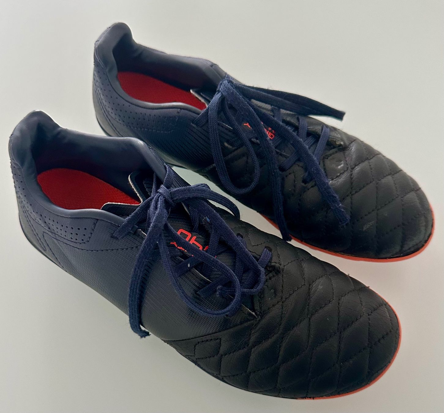 Scarpe per ragazzi: Fussballschuhe Kindergrösse 36 - Leder! – Usato da Abtwil SG venduto da sinsky_ 1