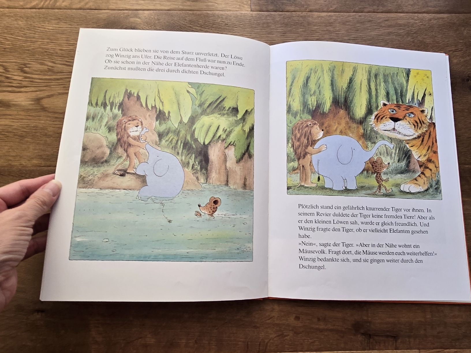 Livres: Kinderbuch Winzig sucht die Elefanten Erwin Moser  – D'occasion à Wittenbach par Tigerlili 1