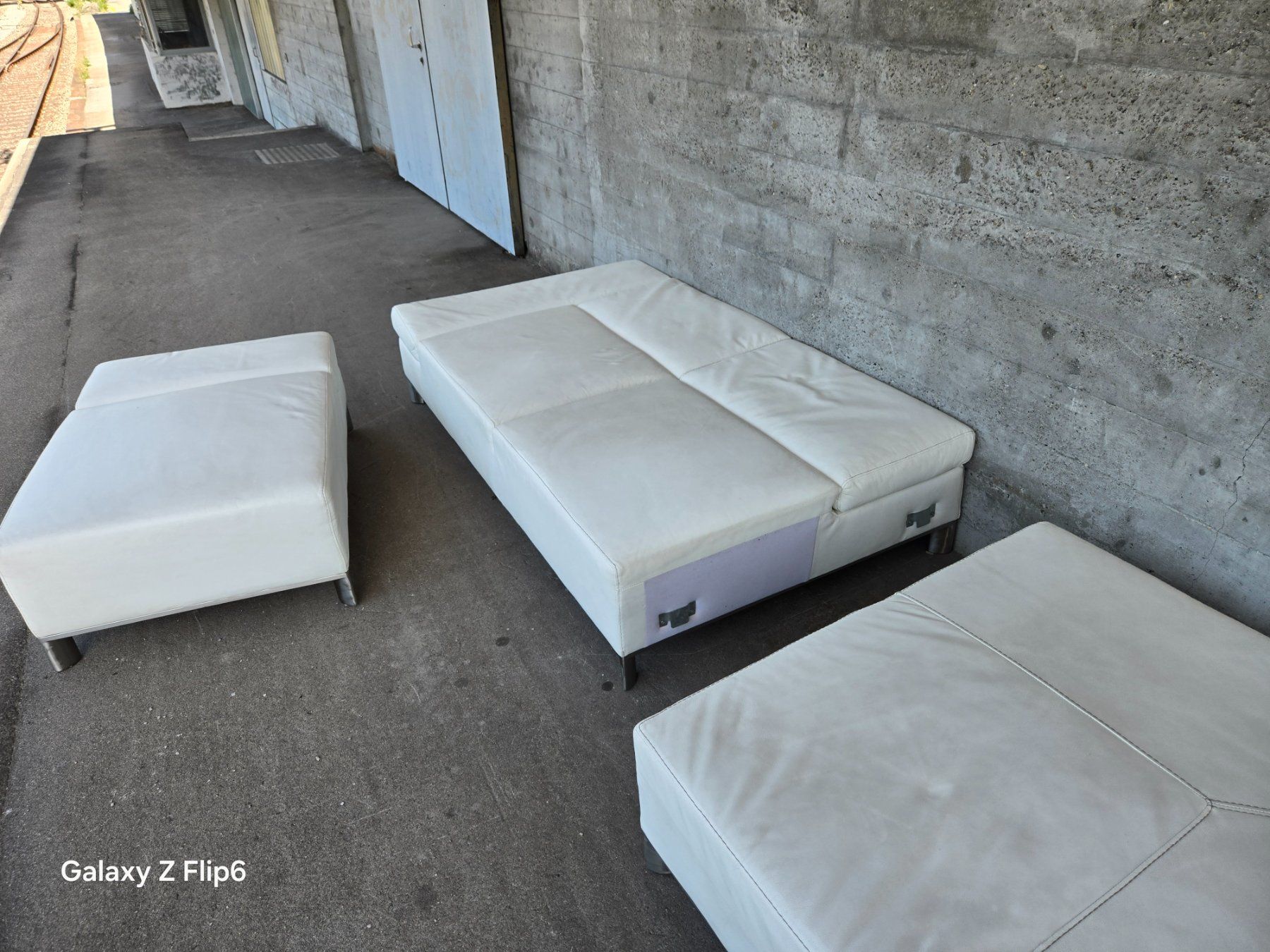 Sofas: Ledersofa weiss – Gebraucht aus Weesen von Lenco1 5