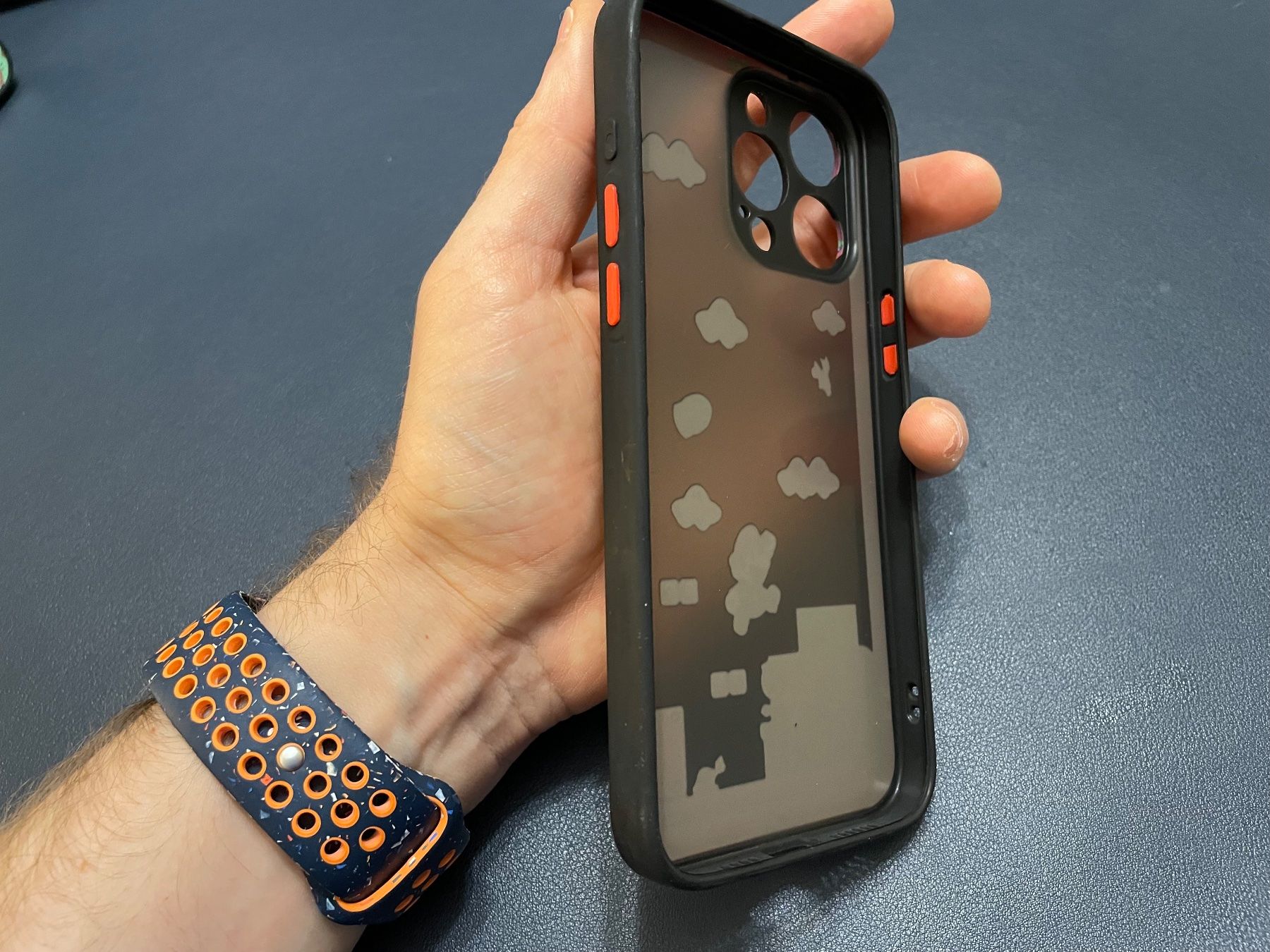 Apple Coques & Protection écran: Coque Super Mario Bros pour iPhone 15 Pro Max – Neuf (Voir description) à Lausanne par oenix 3
