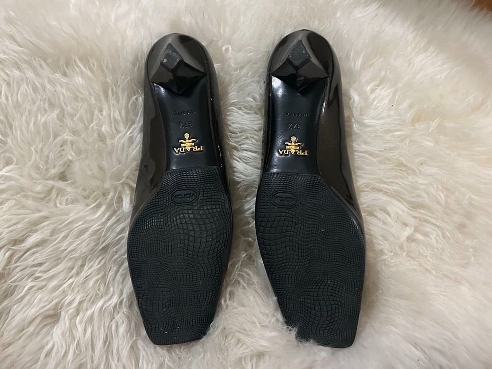 Prada Scarpe da donna: Prada patent leather pumps size 37.5 with buckle – Nuovo (secondo la descrizione) da Morges venduto da aya_65lb 2