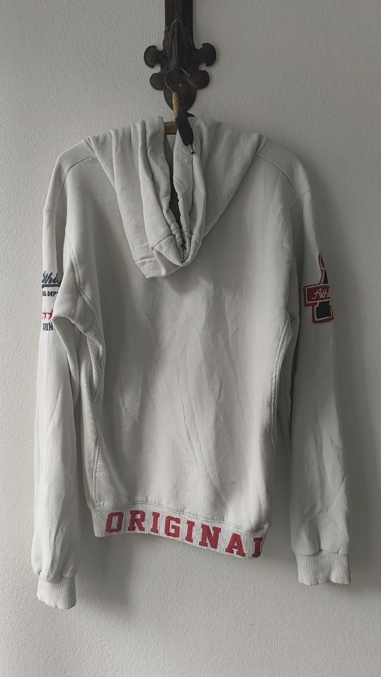 Pullover & Sweatshirts: Pullover Athletics – Gebraucht aus Basel von Adam-sapfel 1