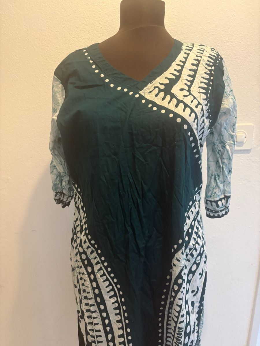 Lots de vêtements: Damen Set Batik Muster dunkelgrün  2 Teiler – Neuf (Voir description) à Bösingen par ash_jnn8 2