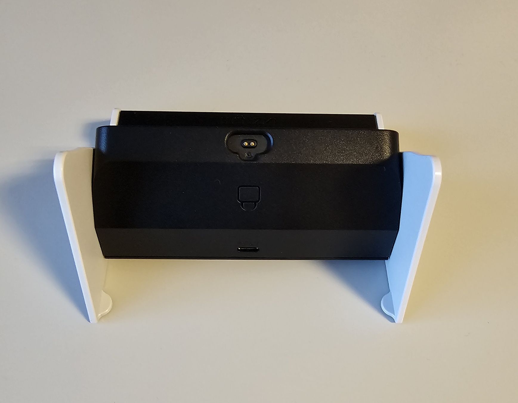 Sony Console: PlayStation Portal Remote Player PS5 – Nuovo (secondo la descrizione) da Häutligen venduto da Konvolut_Shop_CH 7
