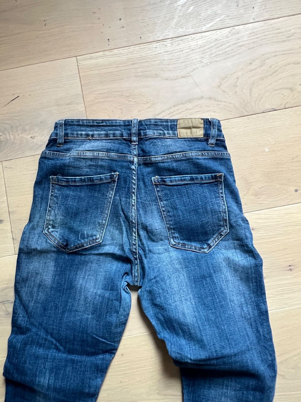 Jeans: Schmale Jeans – Usato da Aesch BL venduto da Sam-3 1