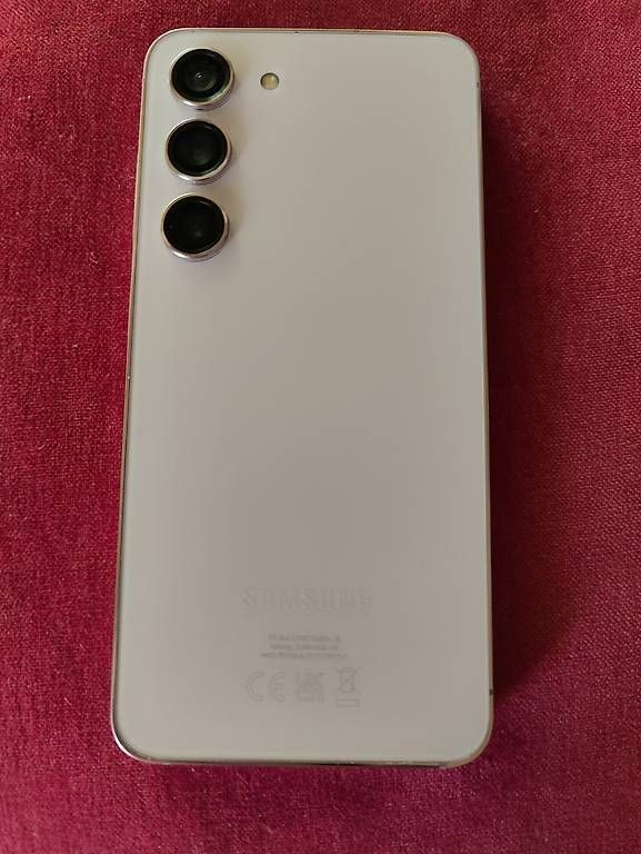 Portables: Samsung Galaxy S22+ 128GB – D'occasion à Basel par Metallier 2