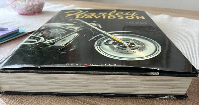 Libri: Harley-Davidson – Usato da Solothurn venduto da Deinze 3