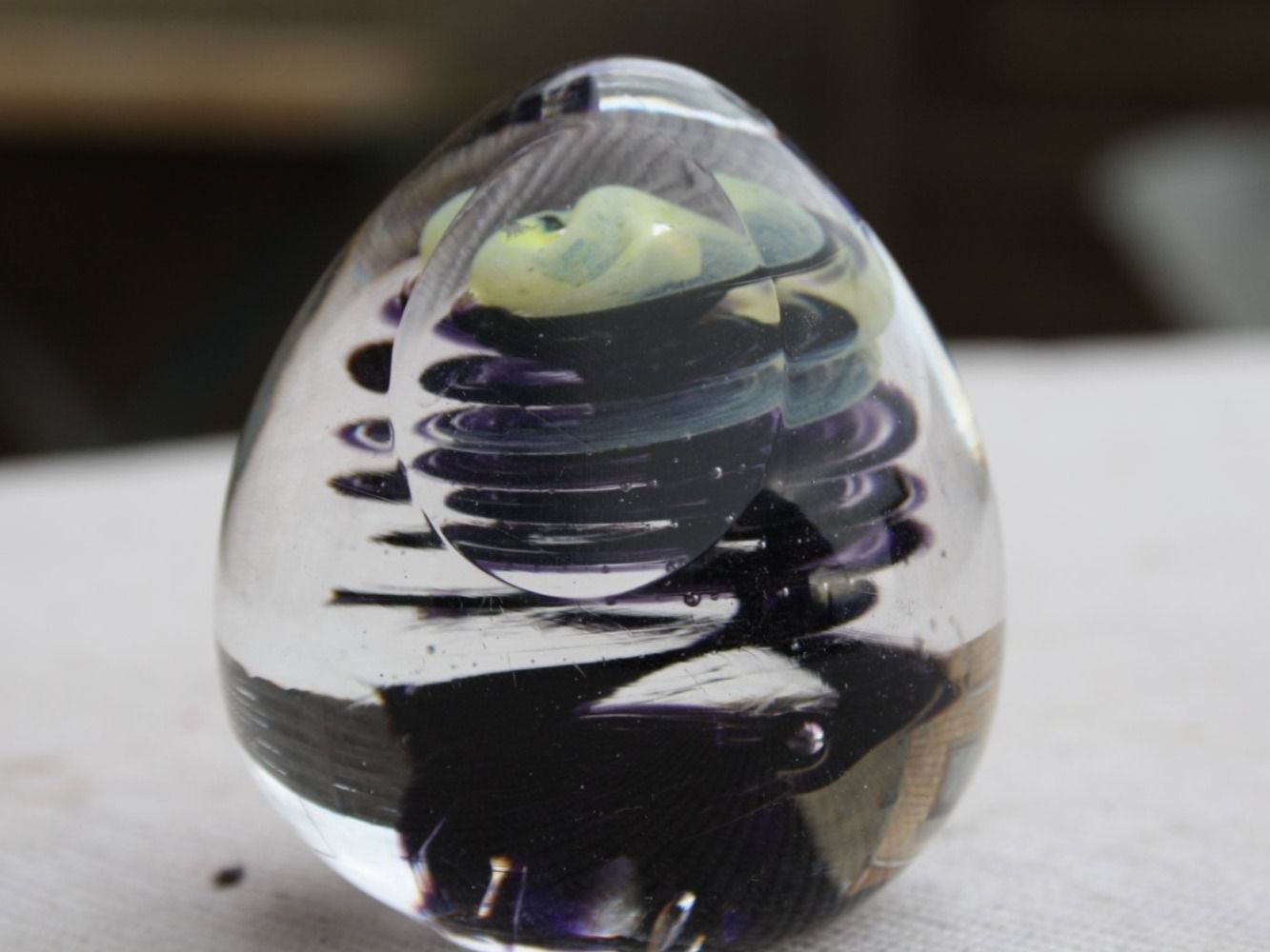 Bicchieri: PAPERWEIGHT BRIEF BESCHWERER – Usato da Wauwil venduto da Pneuedy