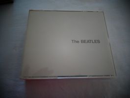 2 CD THE BEATLES  BOX