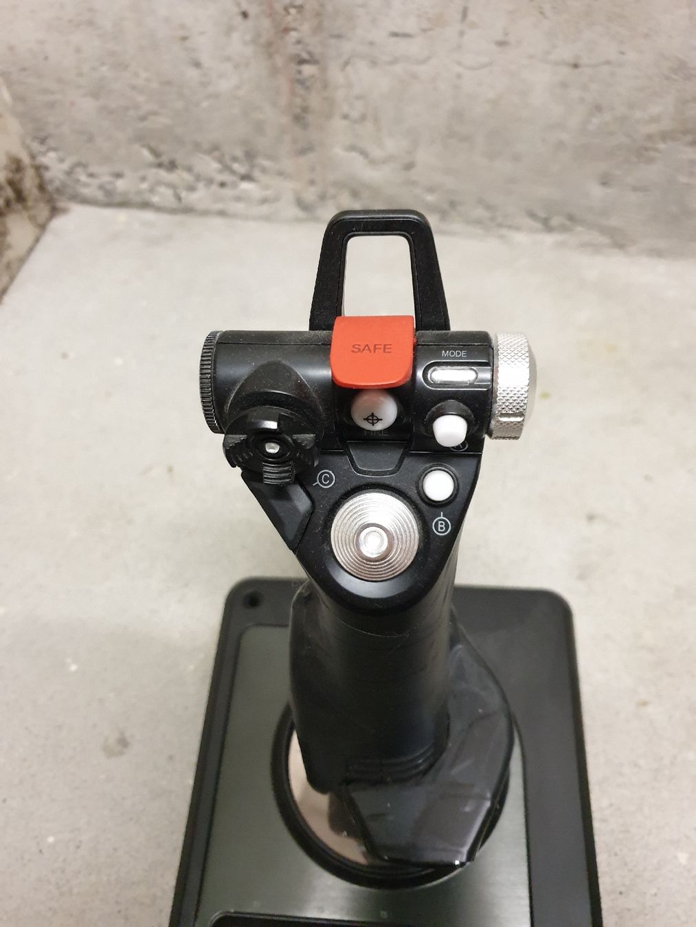 Saitek Controller: Saitek X52 Pro Flight System Joystick – Usato da Ittigen venduto da Ziok187 2