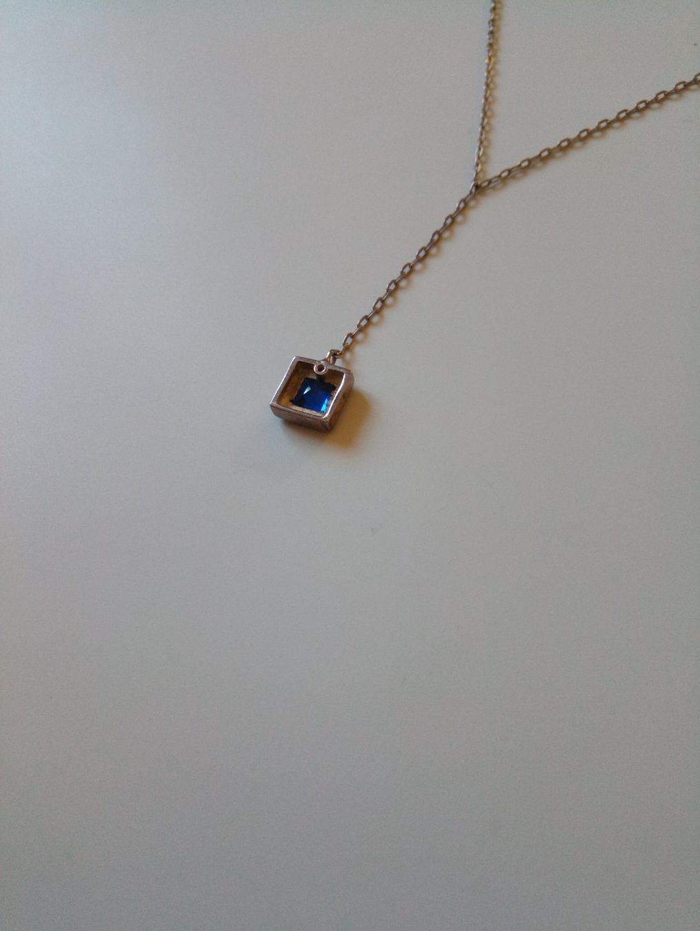 Catenine: Halskette mit blauem Stein – Usato da Zürich venduto da philoumena 3