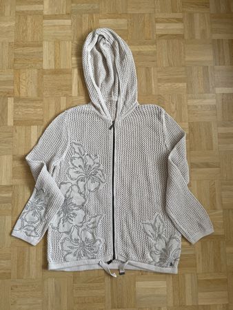 Monari Strickjacke mit Kapuze, Grösse 42, Top Zustand!