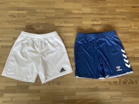 Sport-Hosen -  Adidas & Hummel / Grösse 152 / 2er Set