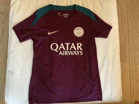 Maillot psg 25/26 entraînement