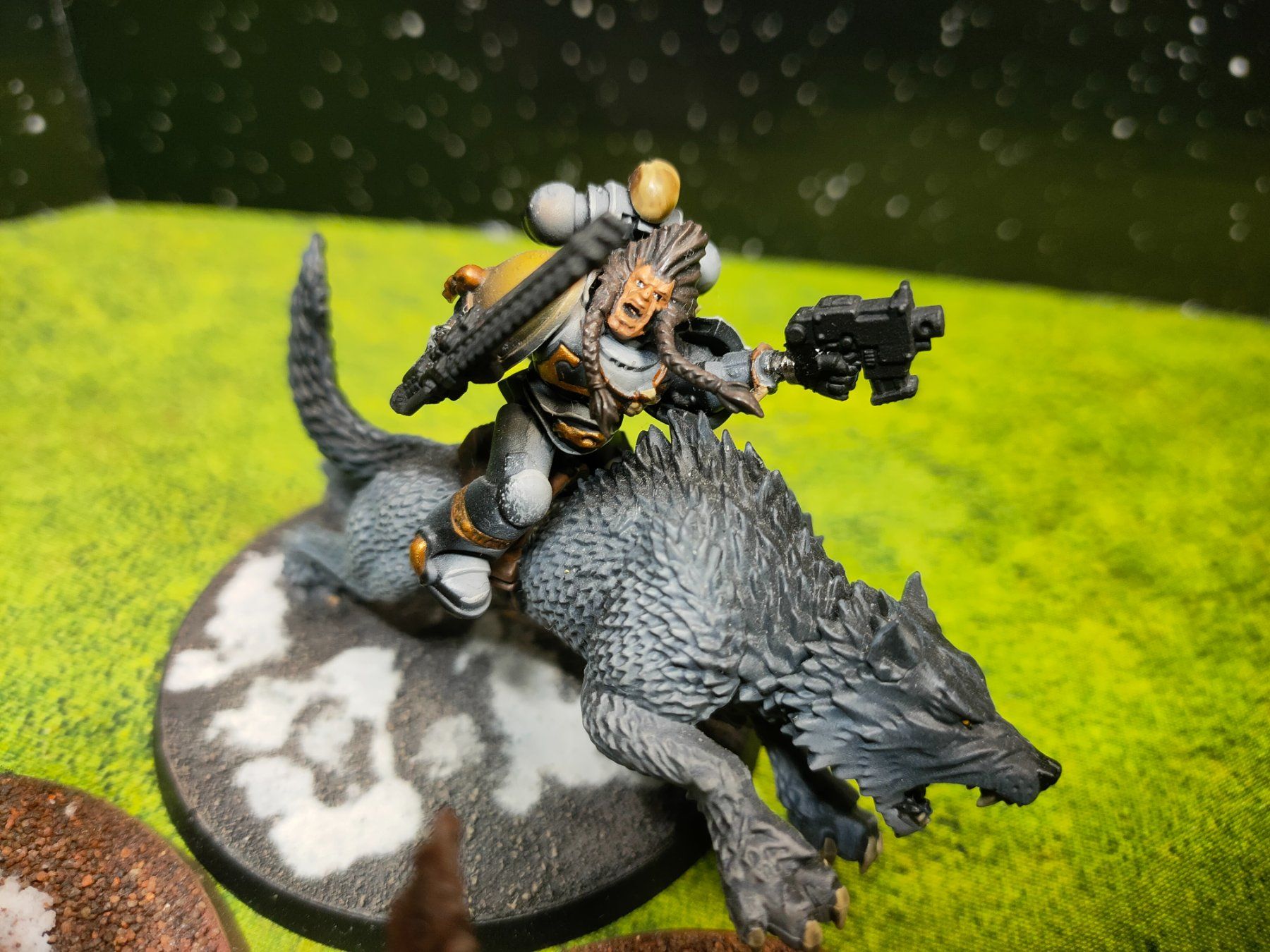 Modellbausätze & Standmodelle: Thunderwulf Cavalry 3er Trupp, Space Wulfes, Warhammer 40k – Gebraucht aus Baden von Araneus 3