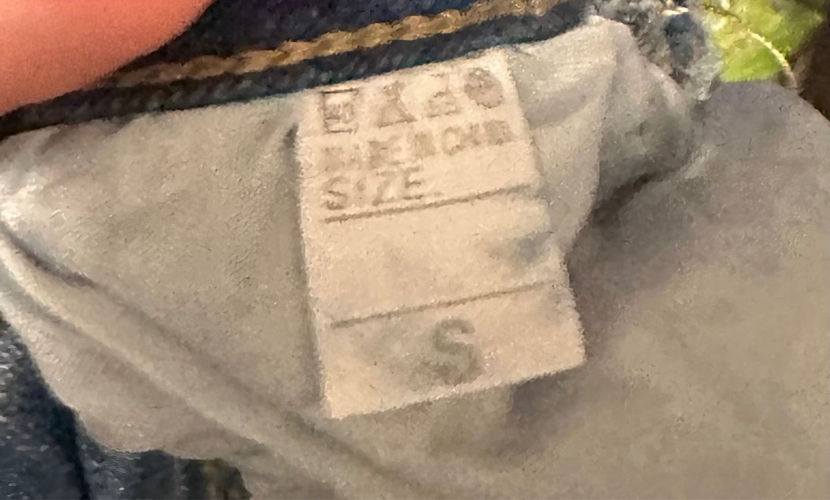 Jeans: Jeans neufs bleus bas évasés 36 – Nuovo e nell'imballaggio originale da Boussens venduto da sko_9w6t 2