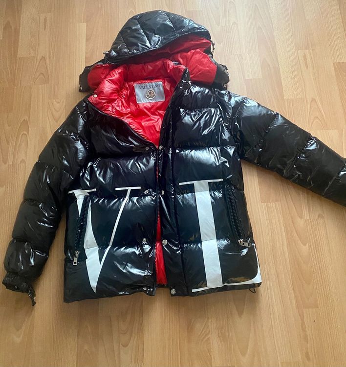 moncler valentino