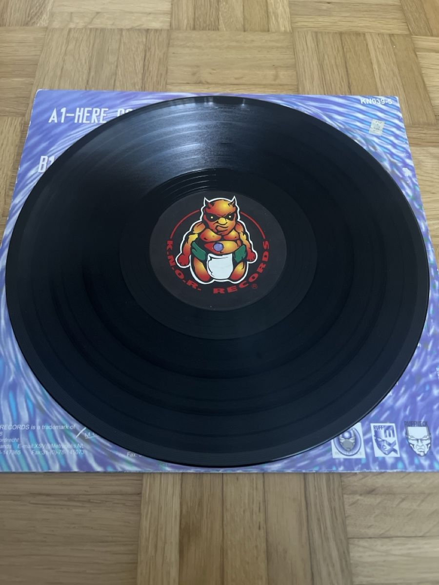 Dischi in vinile: Cardassia Hardcore Vinyl – Usato da Wangen b. Olten venduto da break72 3