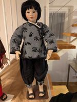 Vintage Künstlerpuppe 78 cm – Bisquit Porzellan–Seidenanzug