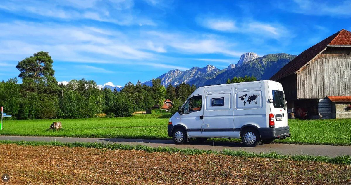 Renault Veicoli da campeggio: Renault Master T33 dCi100 – Usato da Uetendorf venduto da TheTschegi95 8