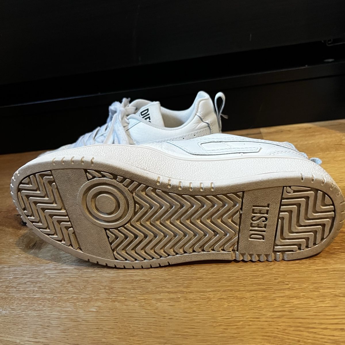 Diesel Damenschuhe: Diesel Sneaker Damen  – Gebraucht aus Chur von noe_mh8b 3
