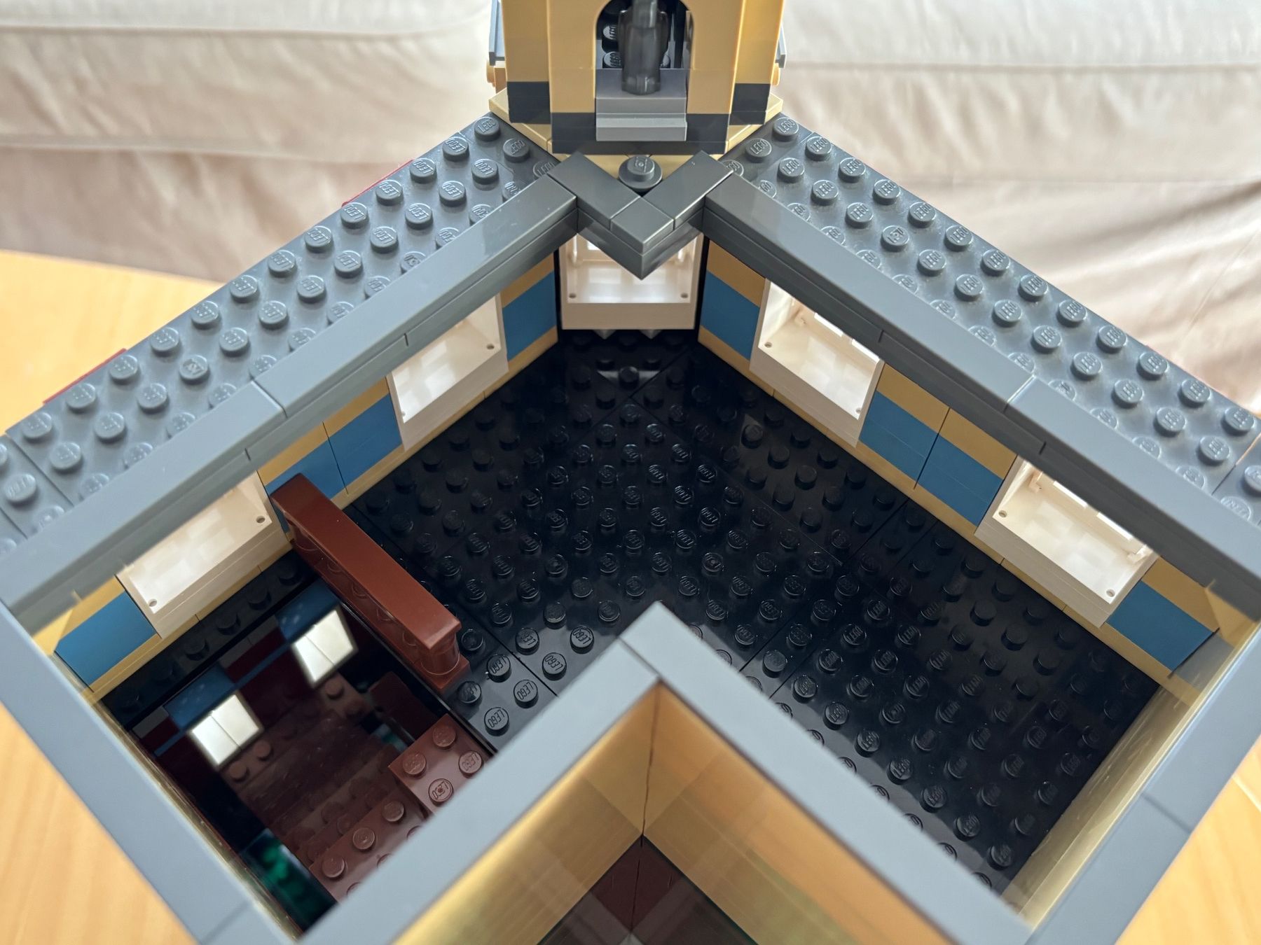 Lego Kit di costruzioni: Lego 10182 Cafe Corner Modular Building – Usato da Gelterkinden venduto da nomit02 5