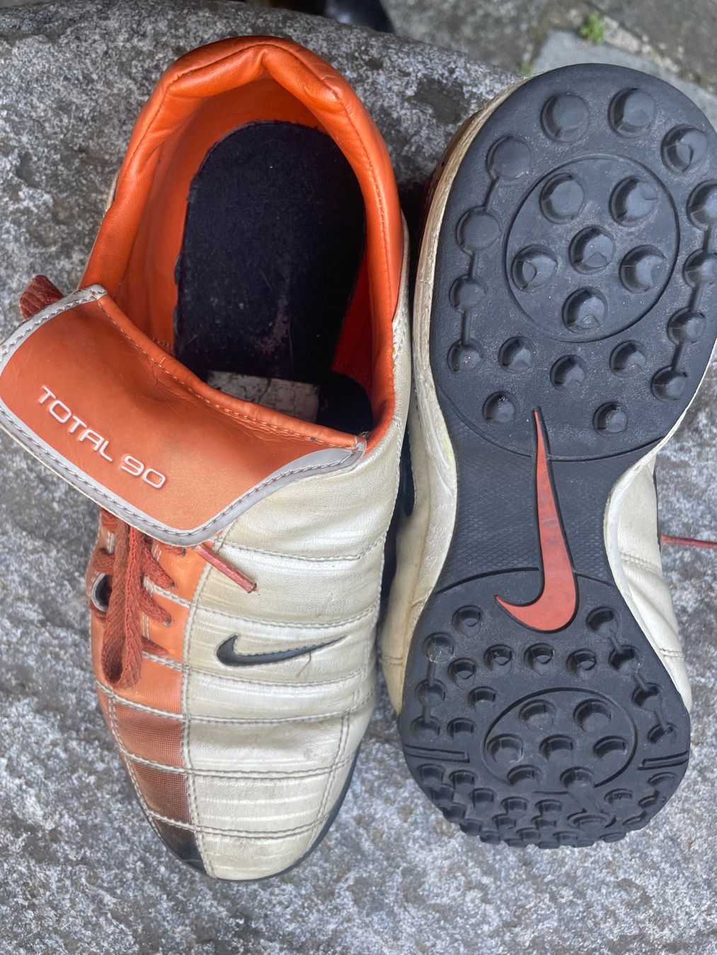 Scarpe da uomo: Rare Nike Total 90 – Usato da Minusio venduto da Pink222