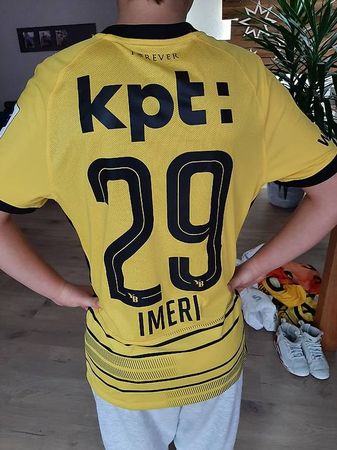 YB Matchworn Trikot von Kastriot Imeri