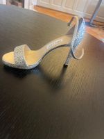 NEU JIMMY CHOO Sandalen Schuhe 38.5 gekauft bei Breuninger