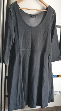 NILE schönes Kleid Hr. XL