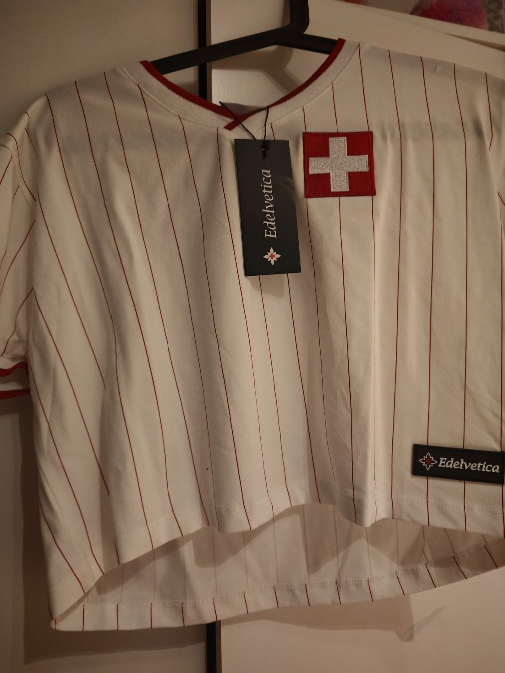 Maillots de corps & Pantalons: Edelvetica Trikot, gecropt – Neuf avec emballage d'origine à Sulgen par 34j_p6s2
