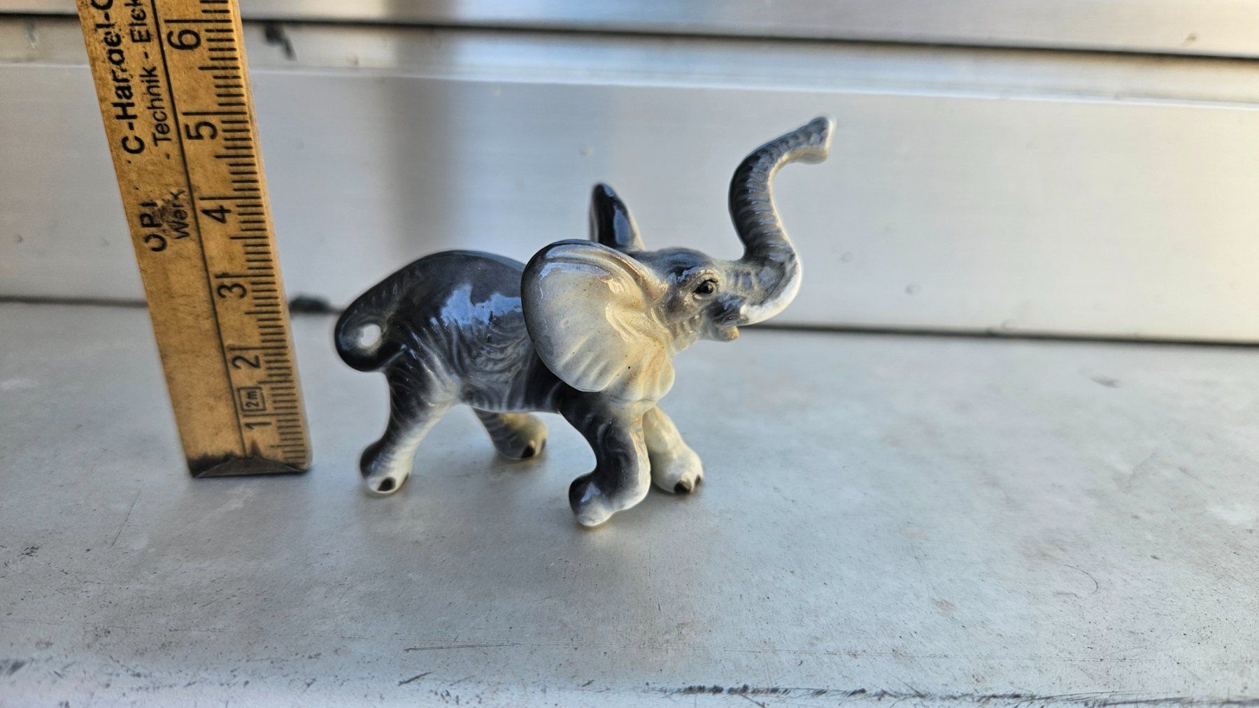 Figuren: Piccola statua elefante – Gebraucht aus Melano von H-Sara 1