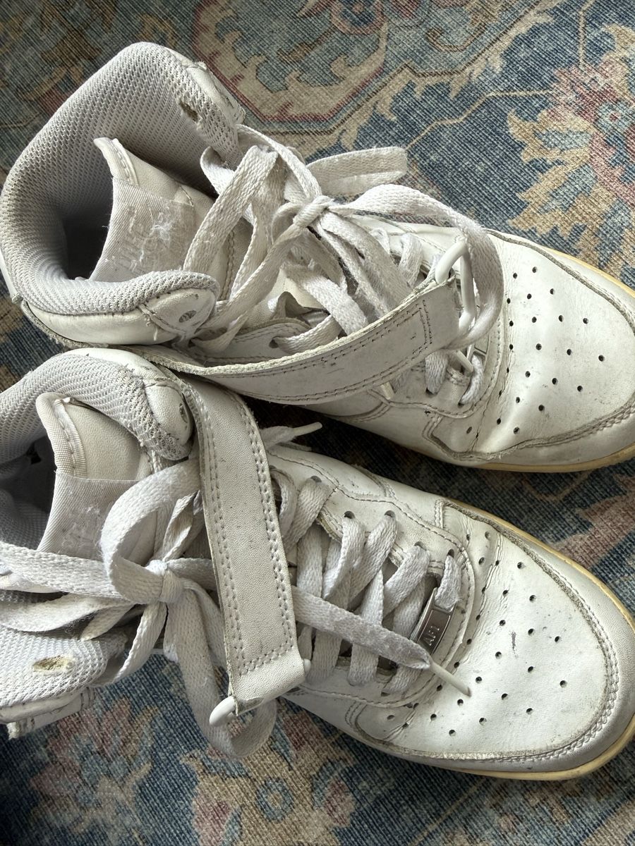 Scarpe da uomo: Nike Air Force 1 High Top Sneaker Gr. 37.5 – Usato da Basel venduto da SHANTIFLOW 2