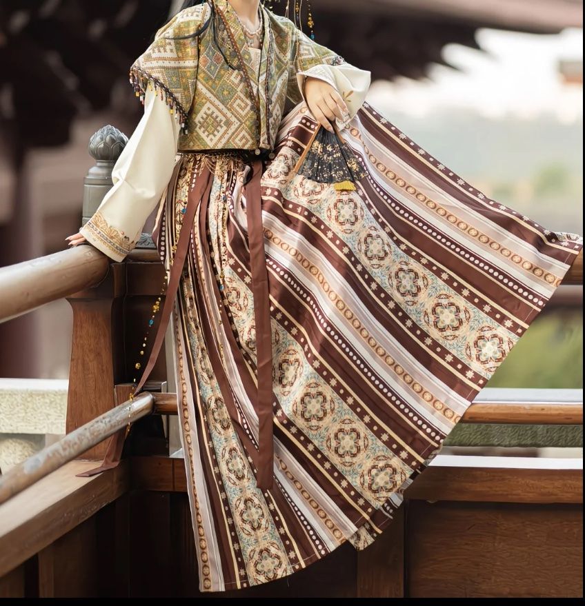 Costumi: Hanfu，cosplay – Nuovo e nell'imballaggio originale da Murten venduto da Alicetea 1