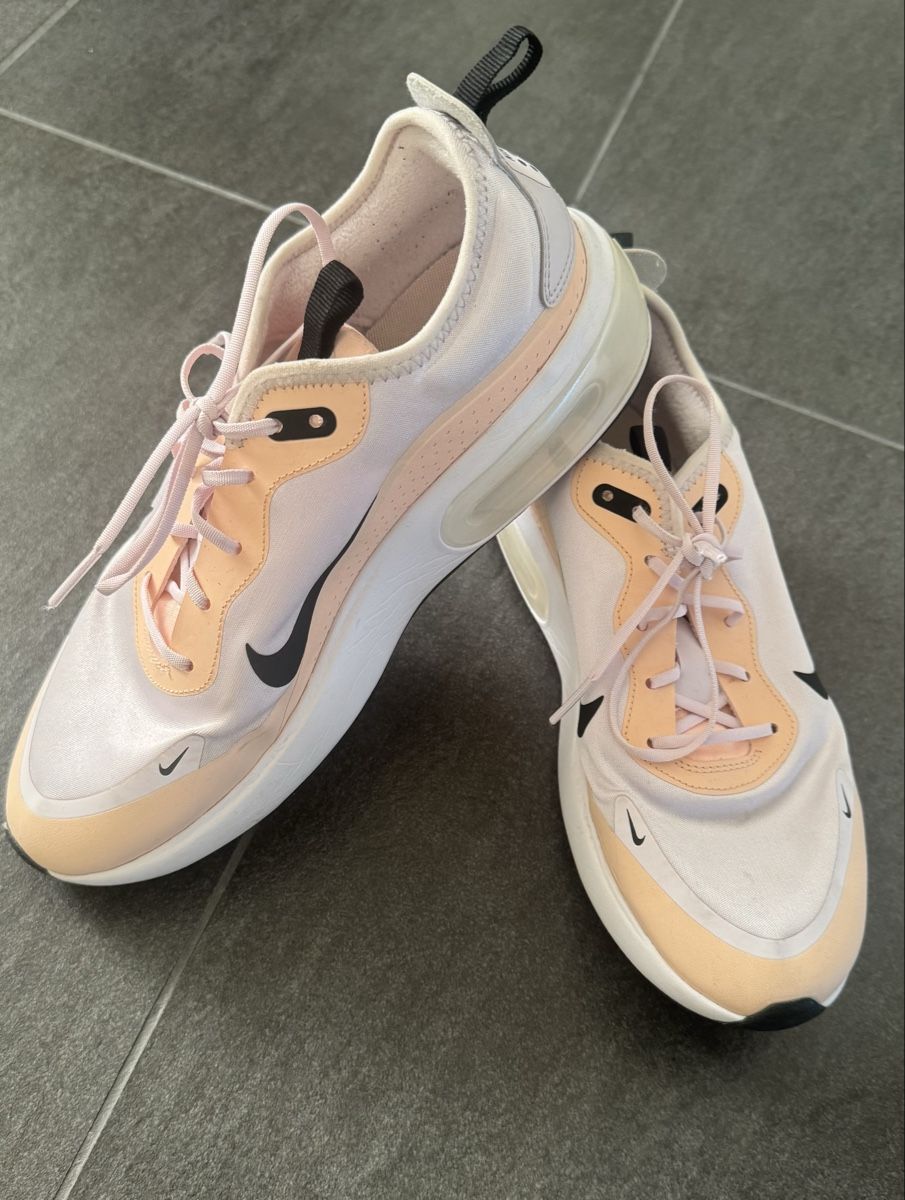 Nike Scarpe da donna: NIKE SPORTSWEAR SNEAKER LOW, GRÖSSE 40 – Usato da Arbon venduto da fabiiana_b 1