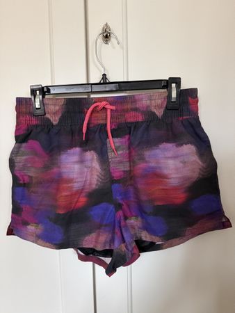 Stylish Summer Shorts - Abstract Design, Size Small