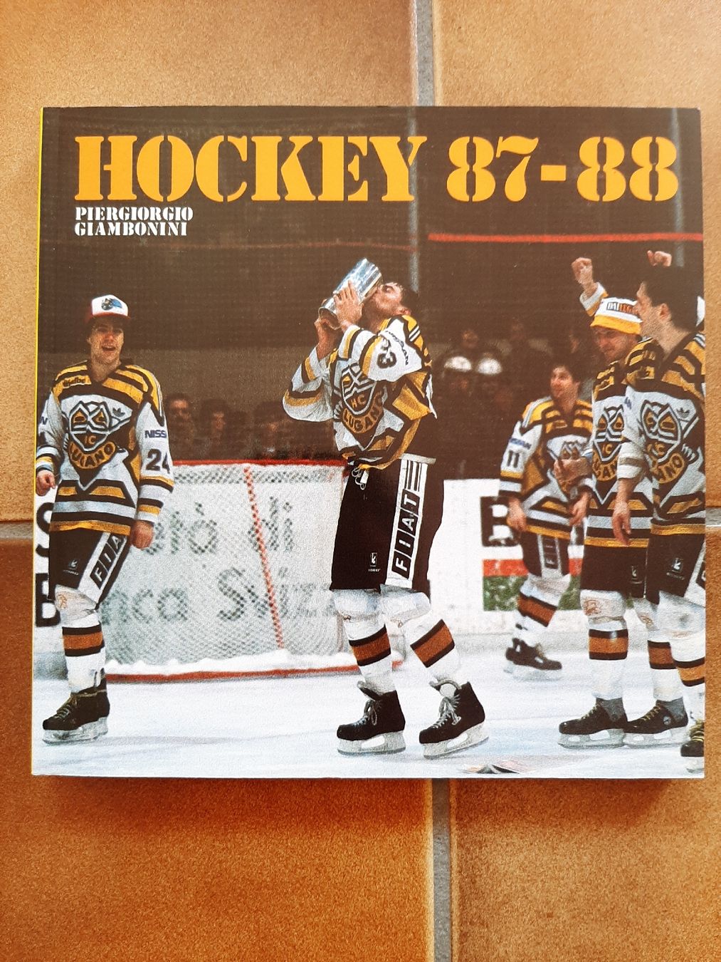 Bücher: Set Libro Hockey (HCAP + HCL) – Neu (gemäss Beschreibung) aus Wittenbach von lukelu 9