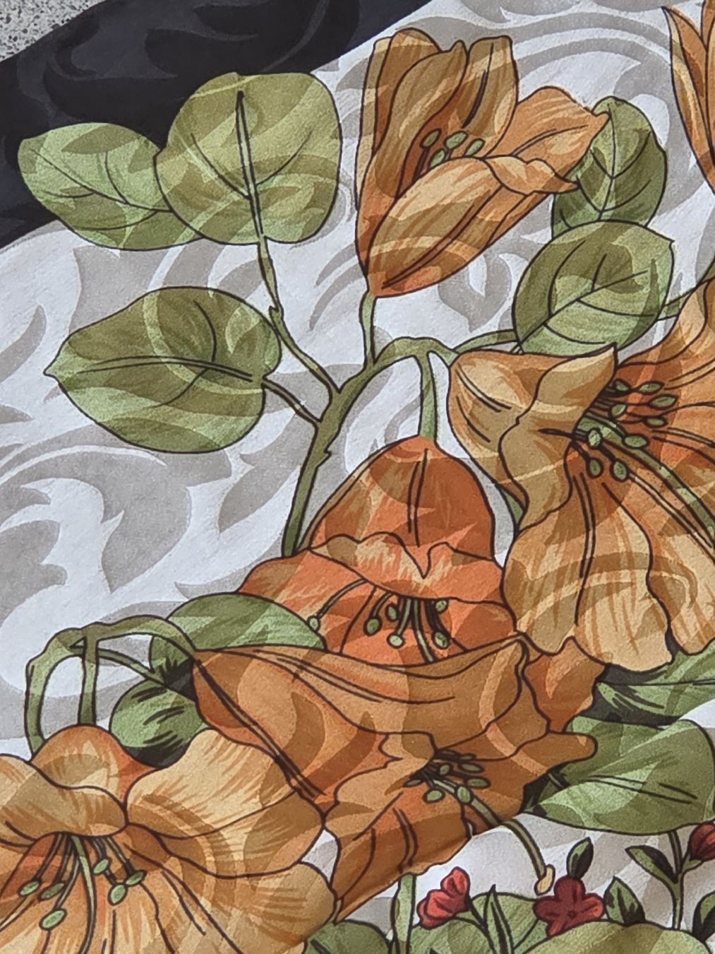 Foulards, Tücher & Schals: Seidenfoulard 88 x 88 cm – Neu und originalverpackt aus Frauenfeld von Schenken-mit-Herz 6