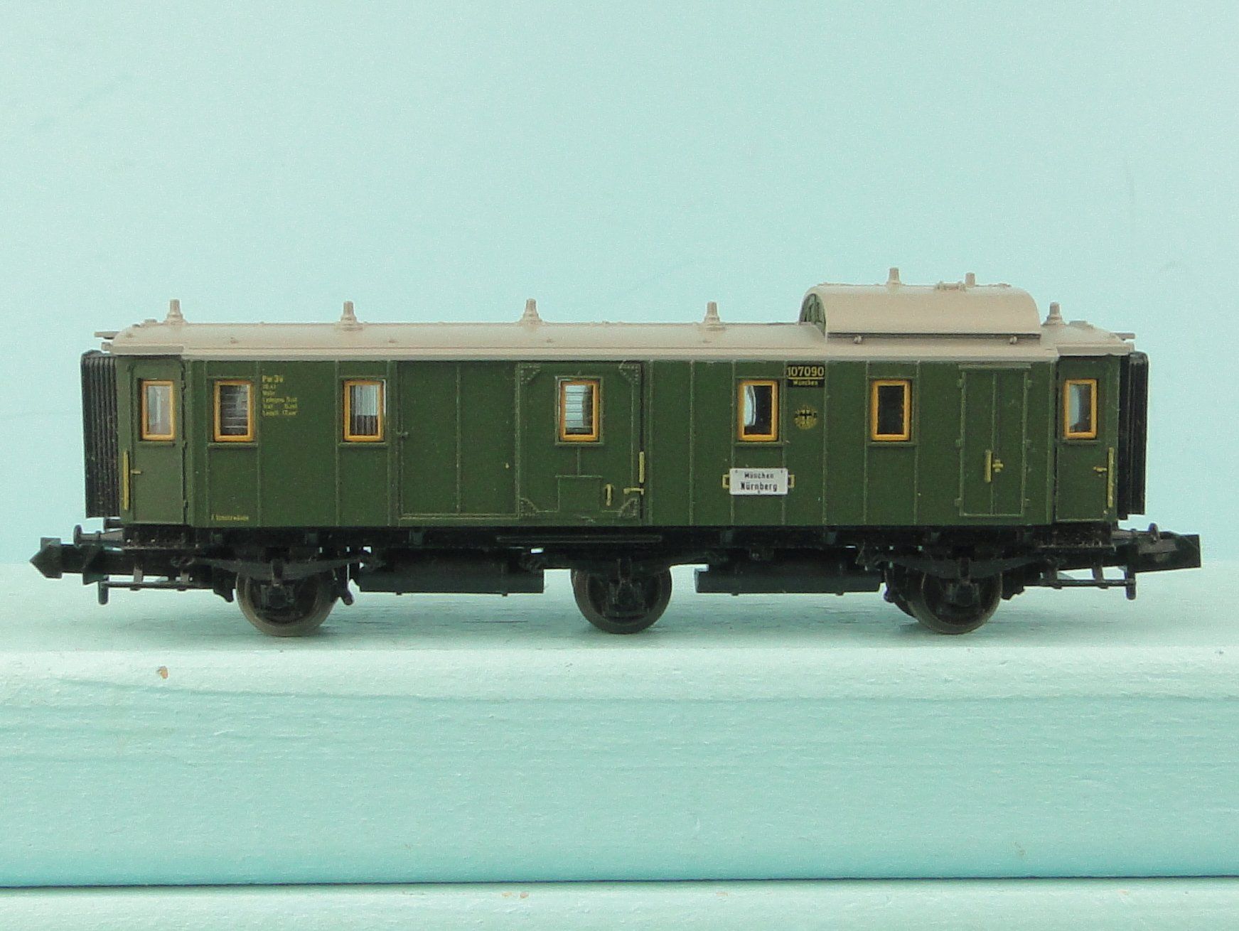 Trix Modellini di ferrovie: Minitrix 4 X DRG Wagen – Usato da Bülach venduto da Albitrain 8