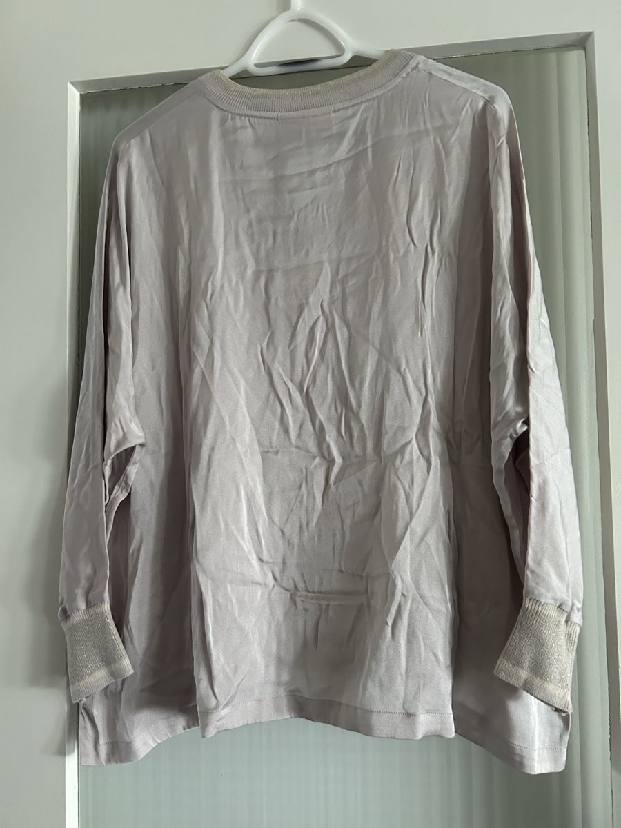 Chemisiers: Damen Pullover IVI Collection Grösse 48 Seide / Elastan – D'occasion à Allschwil par meeresperle 1